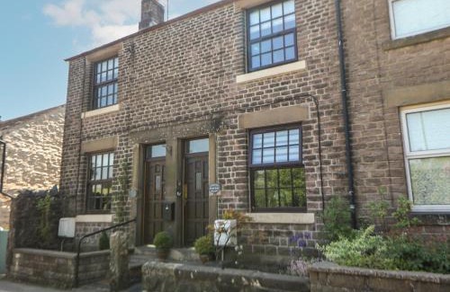Buxton House | Shenton Terrace