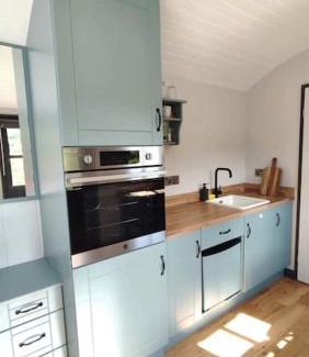 Newcastle Apartment | Shepherd's Hut in nature