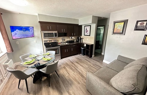 Dania Beach Apartment | Sheridan Suites Apartments Hotel