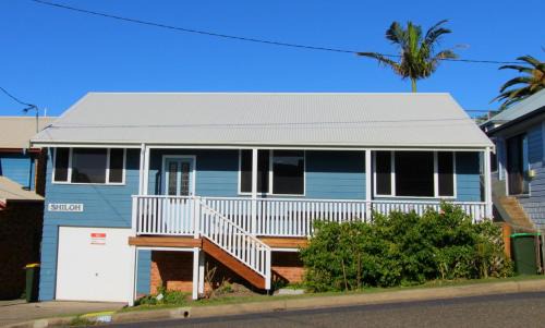 Crescent Head House | Shiloh Holiday House, 14 East Street