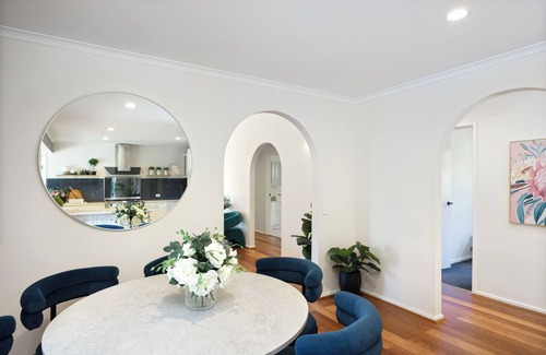 Carrum Downs House | SHINE Carrum Down Spacious Family Oasis With Heated Pool