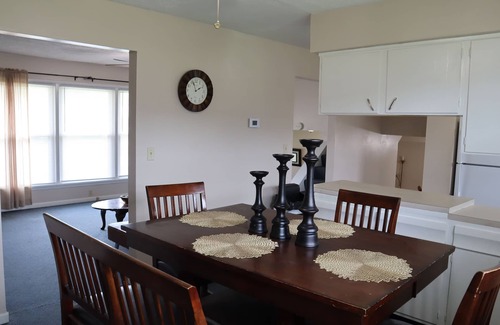 Shively House | Shively Split-Level Ranch