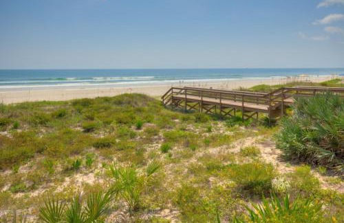 Jacksonville Beach Apartment | Shore To Please Beach Oceanfront Patio Pet Friendly