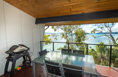 Hamilton Island Apartment | Shorelines 16 Waterfront