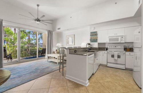 Panama City Beach Apartment | Shores of Panama 108