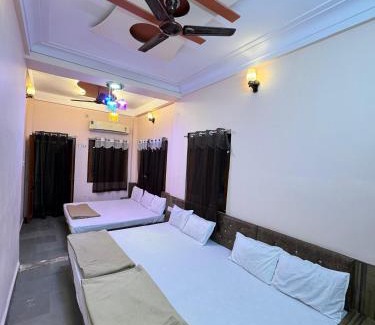 Ujjain Hotel | Shree Aanandam Palace