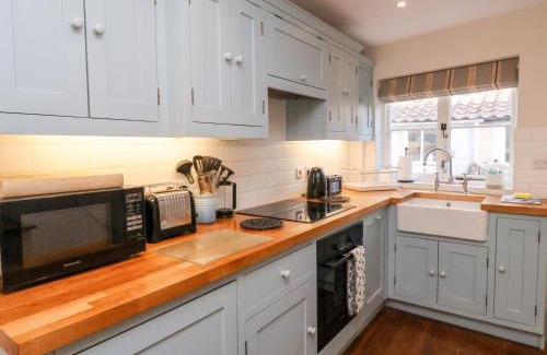 Aldeburgh House | Shrimpers Cottage, Aldeburgh