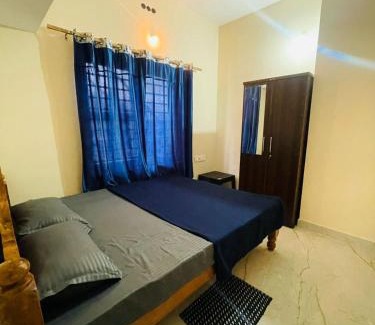 Stuart Hill House | Shriyaamvitha Homestays