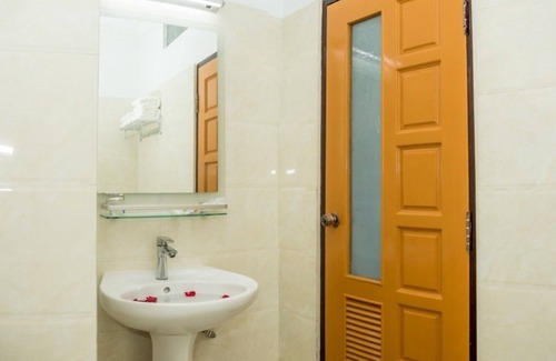 Pyin Oo Lwin Hotel | Shwe Pyi Thain Kha Hotel