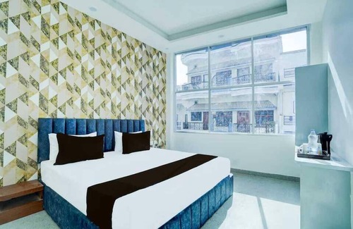 Varanasi Hotel | Siddhi vinayak inn