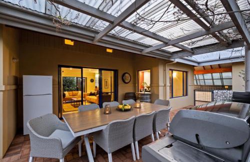 Margaret River Villa | Sidney Laine