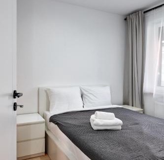 Stare Miasto District Apartment | Sielawy Modern Apartment by BookingHost