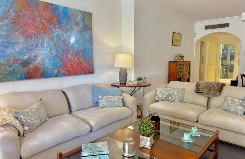 Marbella Apartment | Sierra Blanca Golden Mile - EaW Homes