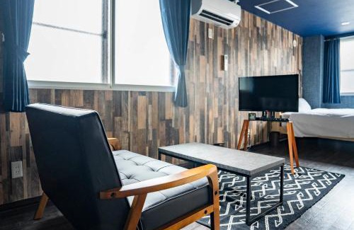 Chitose Apartment | Silk Court 403