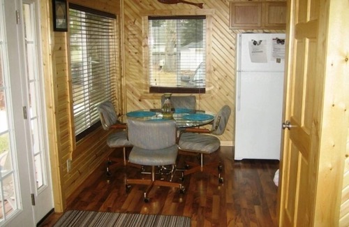 Silver Lake Cottage | Silver Lake cottage in Floridale Association