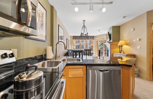 River Run Apartment | Silver Mill #8177 by Summit County Mountain Retreats
