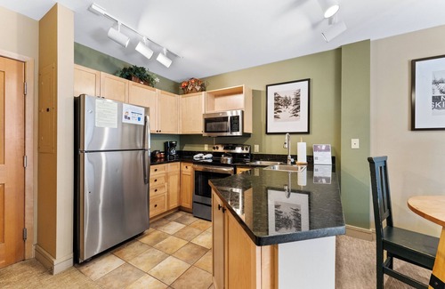 River Run Apartment | Silver Mill #8177 by Summit County Mountain Retreats