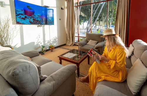 Huraa Hotel | Silver Oasis Maldives