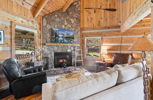 Seven Devils House | Silver Rock Cabin