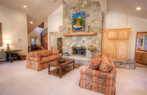 Skyland House | Silver Rock Lodge