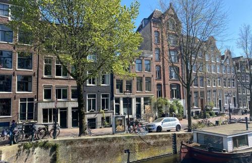 Burgwallen Nieuwe Zijde House | Singel Residence