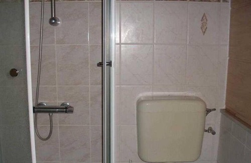 Neubrandenburg Cottage | Single Room (GR 2-1) - Mellin House