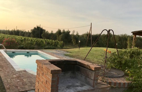 Castagneto Carducci Villa | Single villa with swimming pool on the Bolgheri wine route.