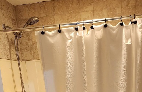 Newbury House | Sit back or jump in at our Restful Lake Getaway! Close to Restaurants and Parks!