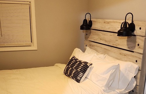 Newbury House | Sit back or jump in at our Restful Lake Getaway! Close to Restaurants and Parks!