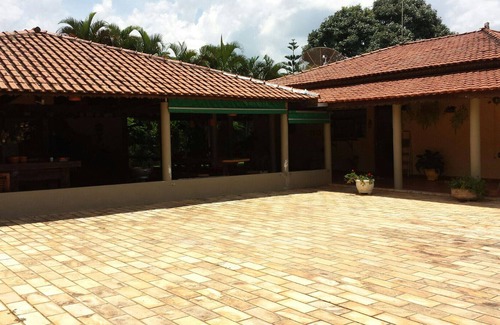 Santo Antonio de Posse House | Site for Leisure and Rest - Wonderful Pool, Barbecue and Lakes