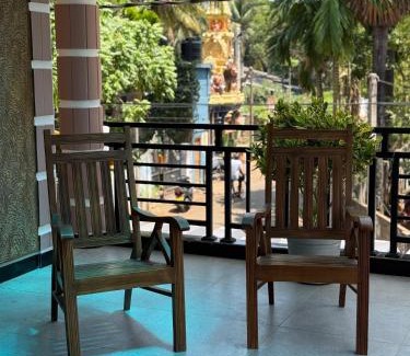 Trincomalee Hotel | Siva Villas