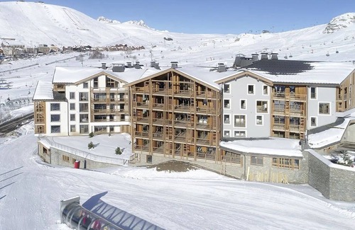 Bergers Condo | Ski aux pieds ! Beau T4 + cabine | Vue imprenable