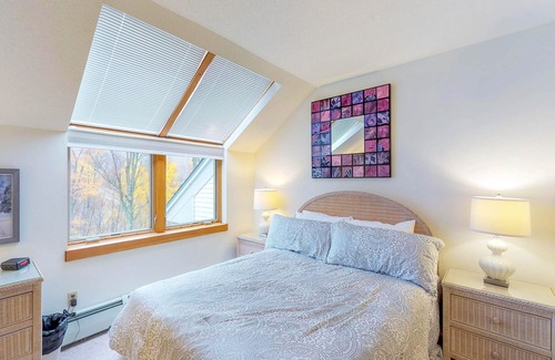 Central Vermont- Killington Condo | Ski-In/ski-out condo with mountain view, pools, hot tub & gym