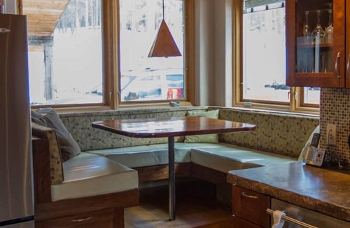 Angel Fire Ski Chalet | Ski in Ski Out From 10,000' Where Living in the Mountains is all it Should be