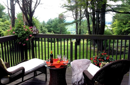 West Hartford Condo | Ski in, Ski Out Luxury Mountain Home Featuring 2 Master Suites Top of Mountain