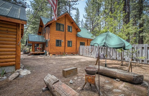 Al Tahoe Cabin | Ski Lease or monthly – South Lake Tahoe, authentic Log Cabin in Al Tahoe