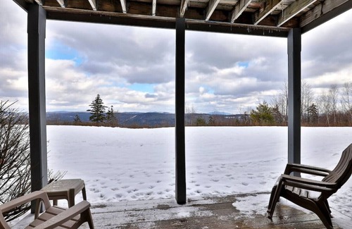 Ludlow Villa | Ski on/Ski off Solitude Condo with Fireplace and Access to Amenities