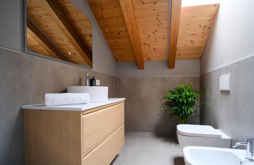 Tirano Apartment | Sky Room Mountain View - Bernina Experience