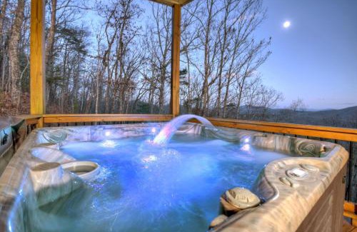 Mineral Bluff Villa | Skyfall Sweeping mountain views gas fireplace hot tub