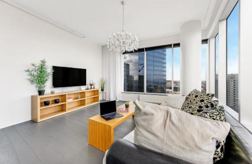 Maakri Apartment | SkyResidence Luxury Apt With Amazing Panoram View