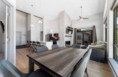 Silverthorne Apartment | Skywalk Flats #305e : 2