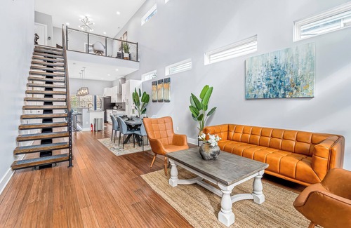 Durham House | Sleek, Modern, Home! by Duke in Downtown