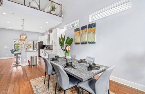 Durham House | Sleek, Modern, Home! by Duke in Downtown