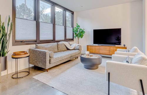 Overlook House | Sleek, modern home with enclosed yard, balcony, patio, WiFi, AC, & W/D