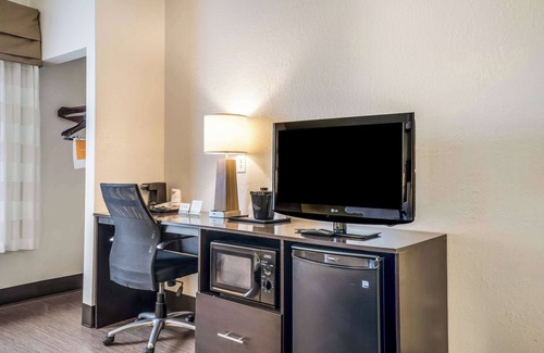 Jacksonville Hotel | Sleep Inn & Suites Jacksonville near Camp Lejeune