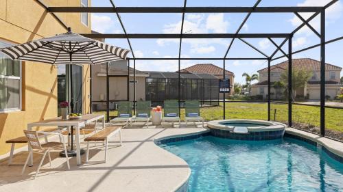 Loughman House | Sleeps 18 Solterra Resort Pool GameRoom Themed BDRs Broad Oak by AvantStay