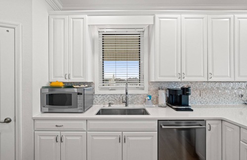 Cape San Blas House | Sleeps 20, 6BR, game room, & elevator