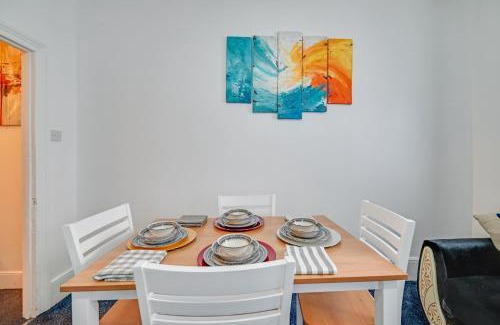 Northumberland Park Apartment | Sleeps 4 - Near Tottenham Stadium w Free Parking