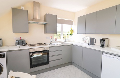 Donegal Cottage | SLEIBHTE SLIABH LIAG, family friendly in Carrick, County Donegal