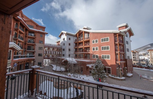 Crested Butte Condo | Slopeside Studio Unit With Kitchenette Studio Bedroom Condo - No Cleaning Fee! by RedAwning